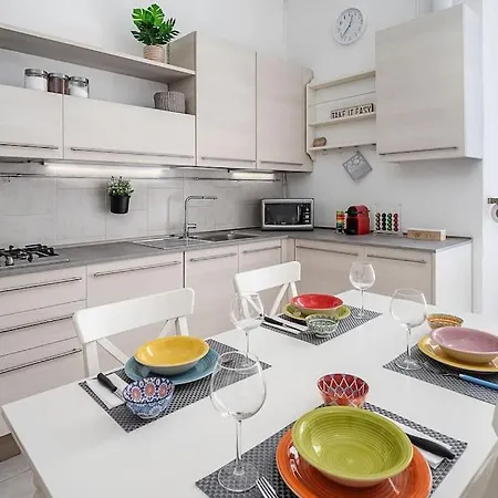 公寓 Center-design Attic Penthouse With Private Terrace 米兰